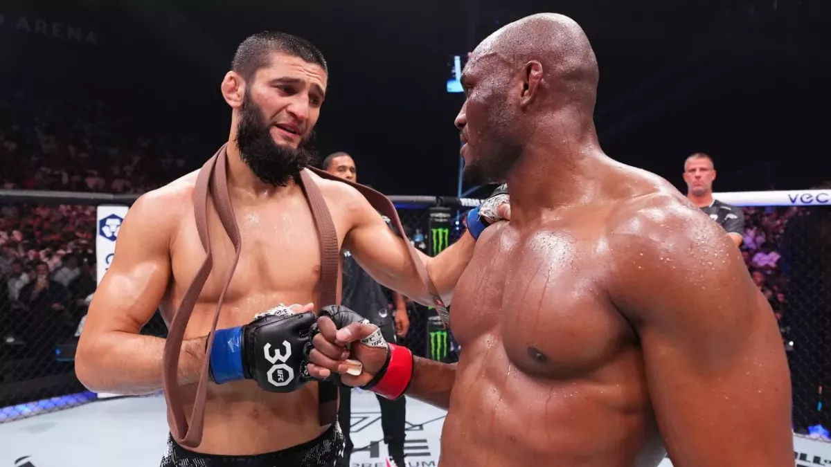 Khamzat Chimaev et Kamaru Usman ont tous les deux dépassé le million de dollars à l'UFC 294. 