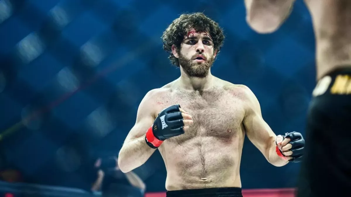 Matthieu Letho Duclos dans la cage de l'Hexagone