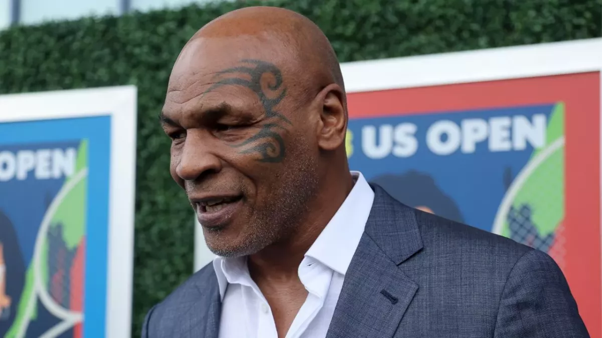 Mike Tyson est passionné de MMA. 
