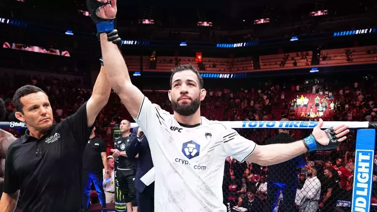 Nassourdine Imavov est désormais top 4 des moins de 84 kilos à l'UFC. 