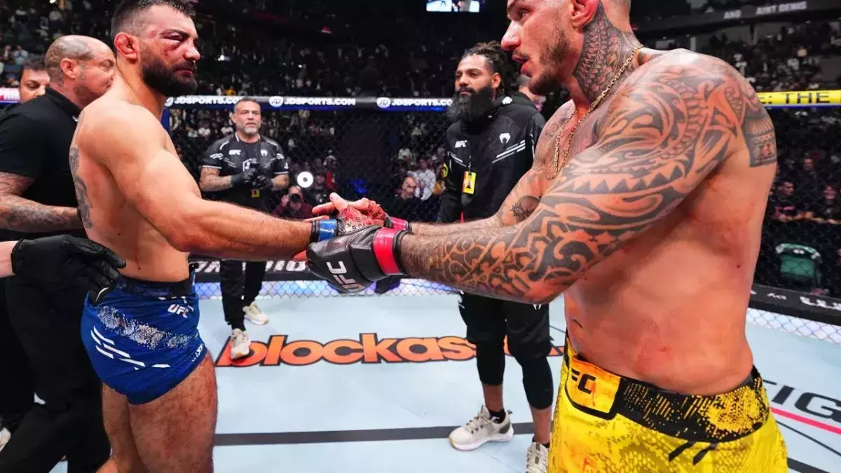Renato Moicano a invité Benoit Saint-Denis à s'entrainer avec lui après sa victoire. 