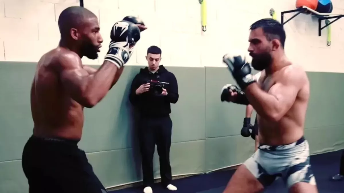 Salahdine Parnasse et Benoit Saint-Denis à l'entrainement.  