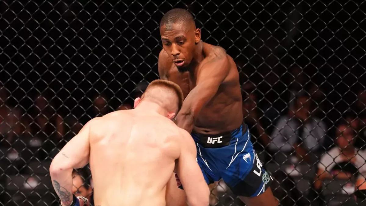 Taylor Lapilus a battu Caolan Loughran à la décision à l'UFC Paris. 