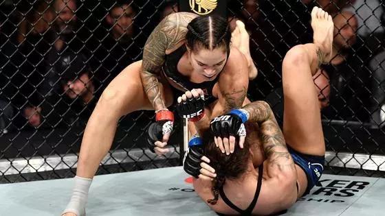 UFC 245 : Amanda Nunes vs Germaine de Randamie