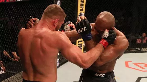 UFC : Jan Blachowicz vs Jacare Souza