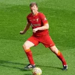 Dirk Kuyt lors d'un match avec l'équipe des légendes de Liverpool. 