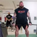 Eddie Hall : sa perte de poids impressionnante avant son combat de boxe contre La Montagne 