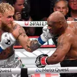 Jake Paul a affronté Mike Tyson le vendredi 15 novembre 2024 à Arlington au Texas.