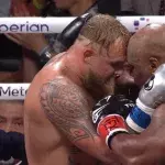 Jake Paul et Mike Tyson. 