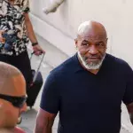 Mike Tyson, 58 ans, va revenir dans le ring pour affronter Jake Paul le 15 novembre 2024. 