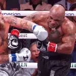 Jake Paul vs Mike Tyson