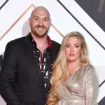 Tyson Fury accompagné de sa femme Paris. 