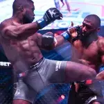 Cédric Doumbé dans la cage du PFL