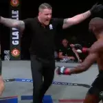 Cédric Doumbé a été arrêté au 3e round de son combat contre Baki pour s'être plaint à répétition d'une écharde dans son pied. 