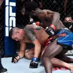 Chidi Njokuani a facilement triomphé de Marc-André Barriault lors de l'UFC Vegas 47 