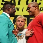 Francis Ngannou et Renan Ferreira lors de la conférence de presse de présentation de leur combat au PFL.