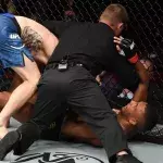 Keith Peterson, officiant ici lors du combat entre Justin Gaethje et Edson Barboza. 