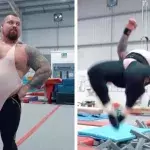 The Beast surprend tout le monde avec un monstrueux back flip !