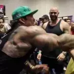 Le jour où Rich Piana a giflé un fan qui le trollait sur les réseaux sociaux