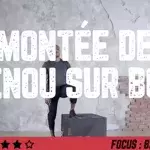 Montée de genou sur box : exercice pour travailler le bas du corps