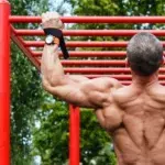 Tractions en pronation : découvrez comment réaliser correctement l'exercice