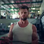 Chris Hemsworth vous donne des cours de sport gratuits en ligne