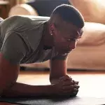 Homme musculation maison