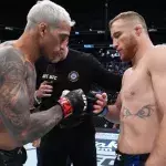 Charles Oliveira a fait face à Justin Gaethje lors de l'UFC 274. 