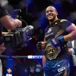 Ciryl Gane est champion intérimaire des poids lourds de l'UFC 