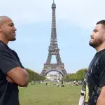 Ciryl Gane et Tai Tuivasa devant la Tour Eiffel. 