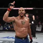 Ciryl Gane s'impose facilement face à Jairzinho Rozenstruik 