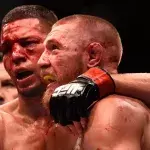 Conor McGregor et Nate Diaz lors de leur deuxième combat à l'UFC 202