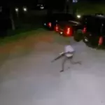 Fusil à la main, Jon Jones défend sa maison face à un cambrioleur 