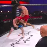 Un énorme KO au Bellator sur un coup de genou sauté