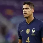 Raphaël Varane a recadré ses partenaires à la mi-temps de France-Pologne.