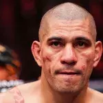 Alex Pereira après sa défaite contre Magomed Ankalaev à l'UFC 313. 