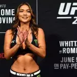 Arianny Celeste lors de l'UFC 225 : Whittaker vs Romero 2. 
