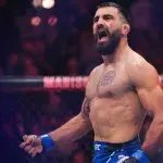 Benoit Saint-Denis dans le cage de l'UFC