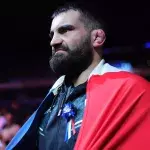 Benoit Saint-Denis est désormais à la 12e position du classement des meilleurs poids légers de l'UFC. 