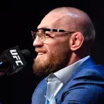 Conor McGregor à la conférence de presse de L'UFC 257