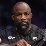 Fernand Lopez dans le coin de Ciryl Gane à l'UFC. 