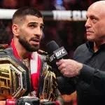 Ilia Topuria au micro de Joe Rogan lors de l'UFC 317.