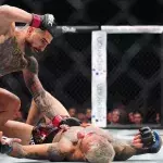 Ilia Topuria a battu Charles Oliveira par KO au 1er round lors de l'UFC 317.