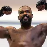Jon Jones avant d'affronter Stipe Miocic. 