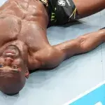 Kamaru Usman souffre des genoux depuis de nombreuses années. 