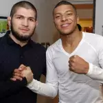 Khabib Nurmagomedov pourrait bien retrouver Kylian Mbappé du côté du PSG. 