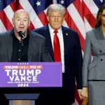 Le président de l'UFC, Dana White, au meeting de Donald Trump. 