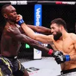 Nassourdine Imavov a mis KO Israel Adesanya dans le 2e round. 