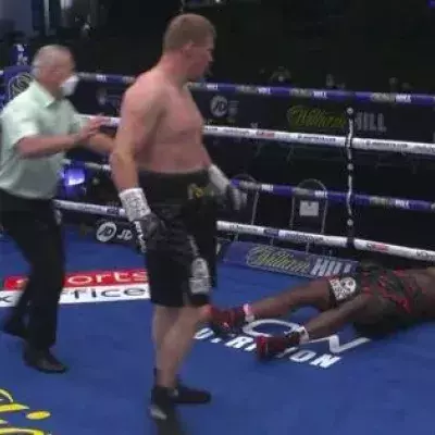 Alexander Povetkin claque le KO de l'année face à Dilian Whyte