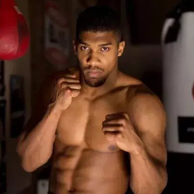 Anthony Joshua était de passage à l'université de Loughborough.
